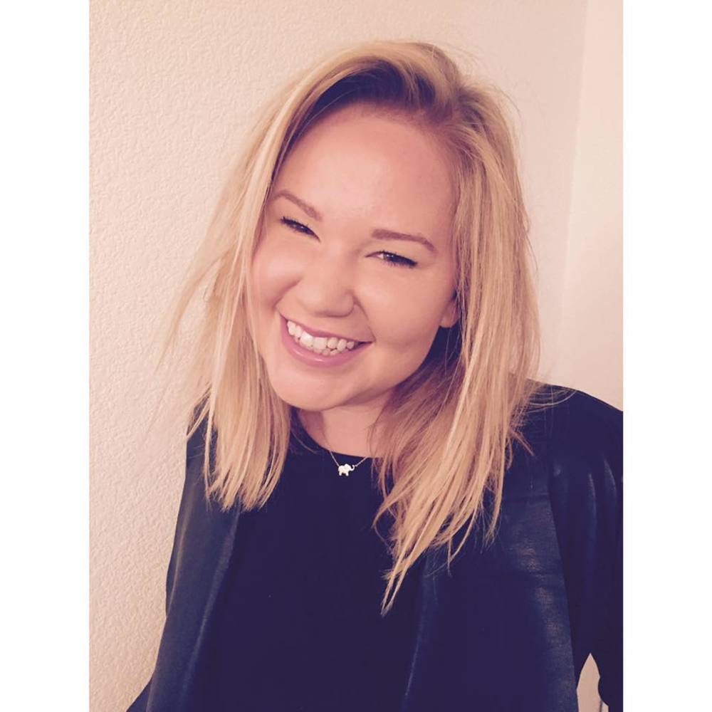 Meet your Posher, Stephanie